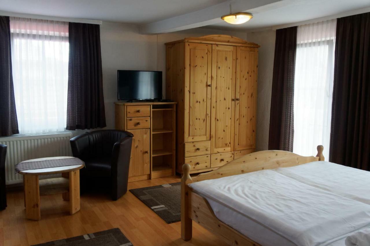 Pension Burger B&B Weibersbrunn Ngoại thất bức ảnh